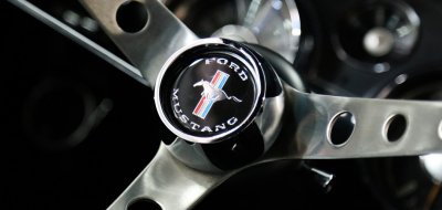 Ford Mustang 1967 steering wheel closeup view