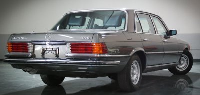 Rear view of the Mercedes Benz 450 SEL 6.9 1976