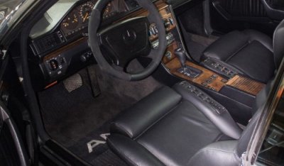 Interior of the Mercedes Benz 3,4 AMG CE300 1991