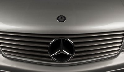 Mercedes Benz SL600 1998 hood emblem